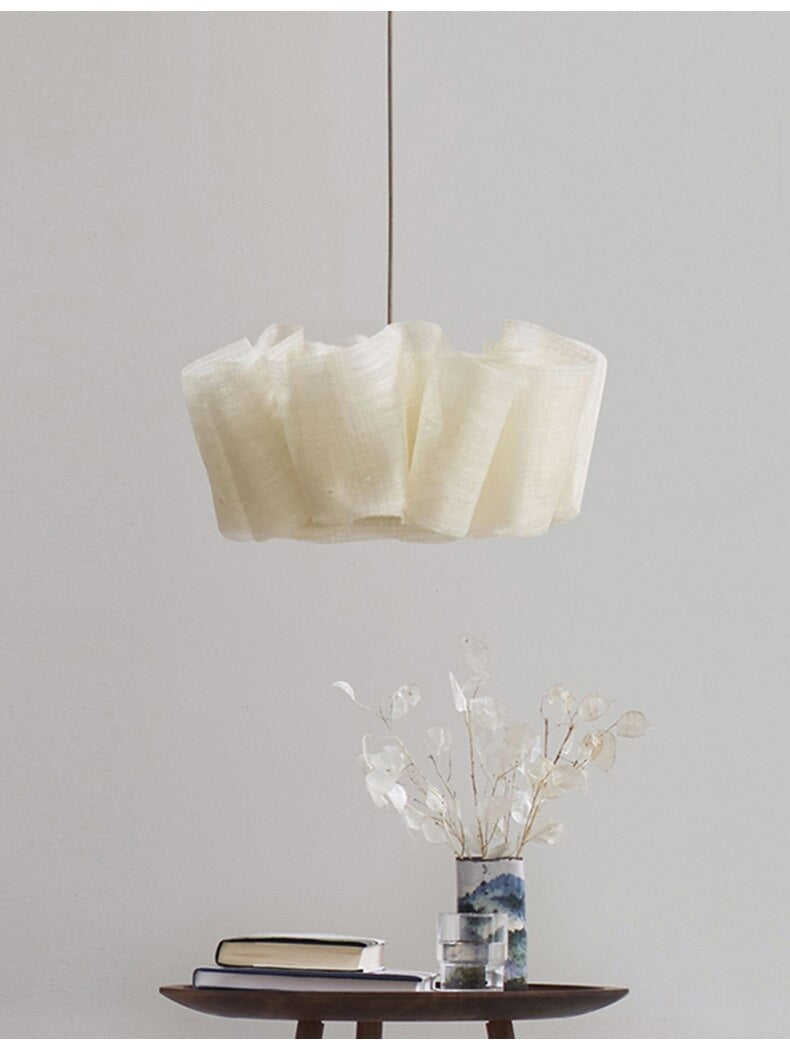 Minimalist Pendant Lamp with Knitted Shade – Handmade Design