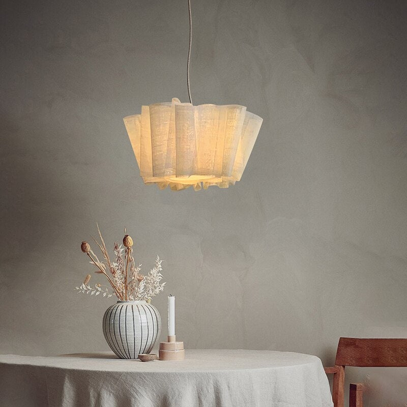 Minimalist Pendant Lamp with Knitted Shade – Handmade Design